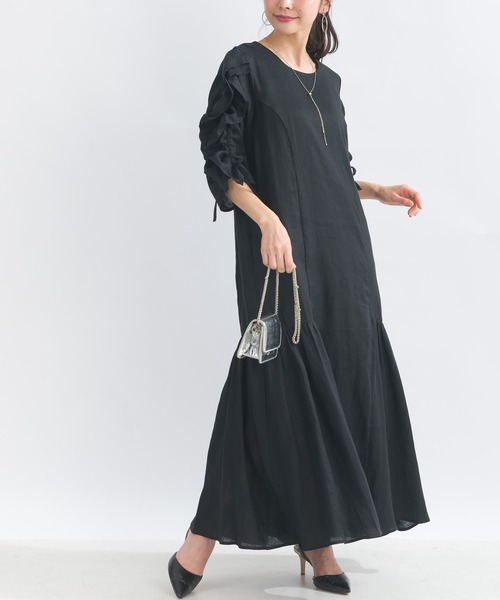 PICCIN PERLA（ピッチンペルラ）の「袖シャーリングフリルリネンワンピース（ワンピース・レディース・オレンジ/ブルー/ブラック・M）」の7枚目の写真