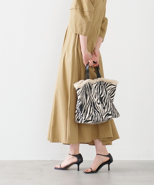 The Bagmati(ザバグマティ)の「【The Bagmati】ゼブラキャンバストートバッグ-CANVAS TOTE BAG with FRIENGE TOP(トートバッグ・レディース・ゼブラ・FREE)」の9枚目の写真