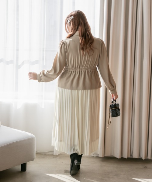 CLETTE(クレット)の「ドッキングプリーツワンピース(ワンピース・レディース・グレー/ピンク/ベージュ・4L/3L/LL)」の22枚目の写真