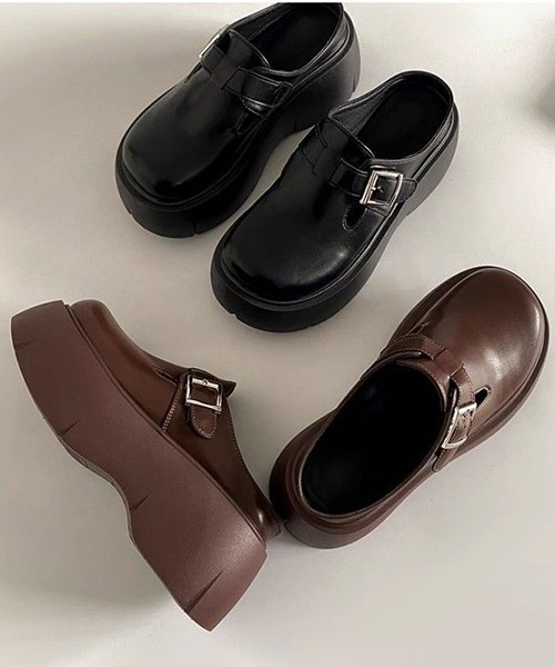 SVEC（シュベック）の「ベルトポイント 厚底 サボサンダル（サンダル・レディース・ブラウン/ブラック・40/39/38/37/36/35）」の6枚目の写真