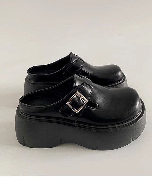 SVEC（シュベック）の「ベルトポイント 厚底 サボサンダル（サンダル・レディース・ブラウン/ブラック・40/39/38/37/36/35）」の11枚目の写真