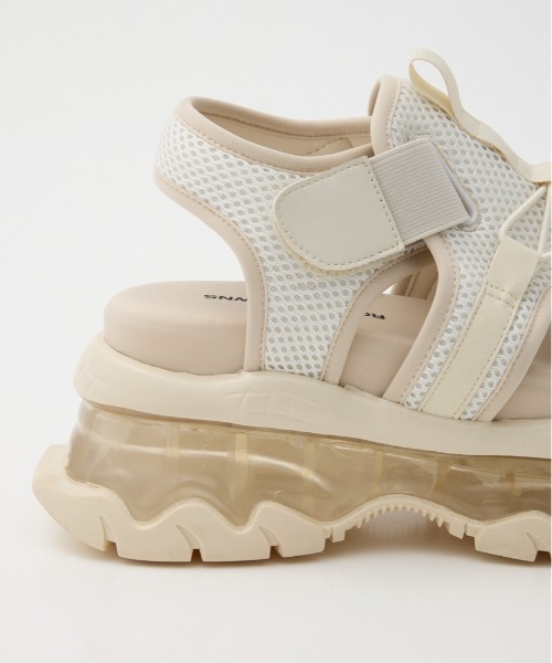 RODEO CROWNS WIDE BOWL（ロデオクラウンズワイドボウル）の「クリアソール ボリュームサンダル（サンダル・レディース・マルチ/オフホワイト/ブラック・MEDIUM/SMALL/LARGE）」の19枚目の写真