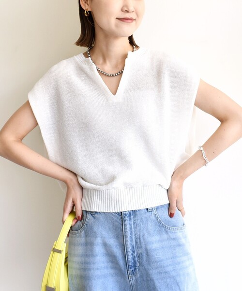 SHIPS(シップス)の「〈手洗い可能〉ポリエステル 麻 スキッパー プルオーバー(ニット/セーター・レディース・ブラック/ホワイト/オレンジ・ONE SIZE)」の1枚目の写真