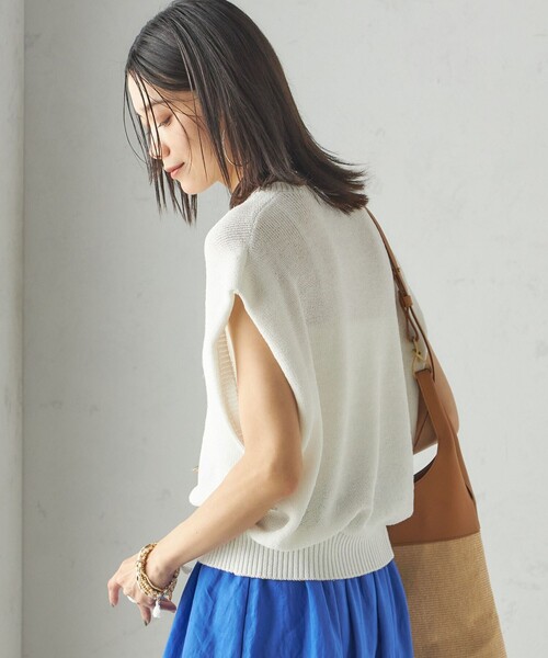 SHIPS(シップス)の「〈手洗い可能〉ポリエステル 麻 スキッパー プルオーバー(ニット/セーター・レディース・ブラック/ホワイト/オレンジ・ONE SIZE)」の12枚目の写真