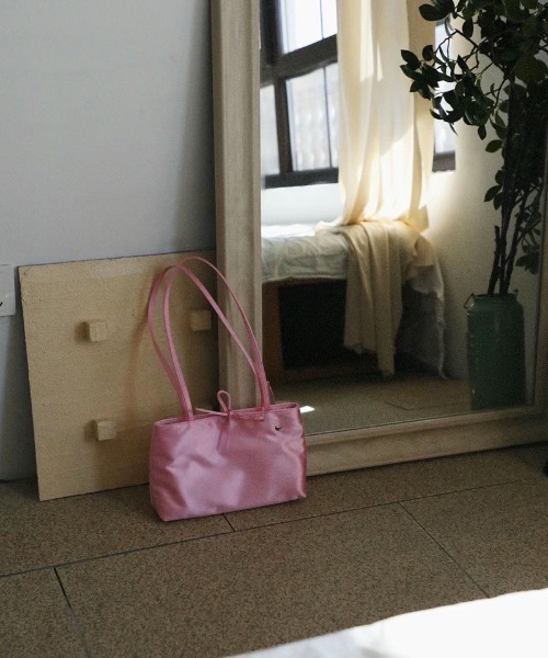 UP START（アップスタート）の「【LAMPOON】サテンミニトート（トートバッグ・レディース・ピンク/ブルー・FREE）」の6枚目の写真