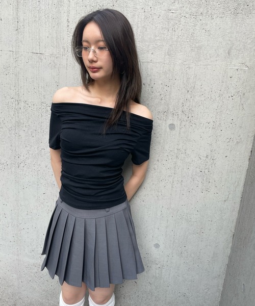 FOREVER 21（フォーエバー トゥエンティーワン）の「【2025SS】華奢見えオフショルドレープＴシャツ（Tシャツ/カットソー・レディース・ブラック/オフホワイト/グレー/ピンク・FREE）」の20枚目の写真