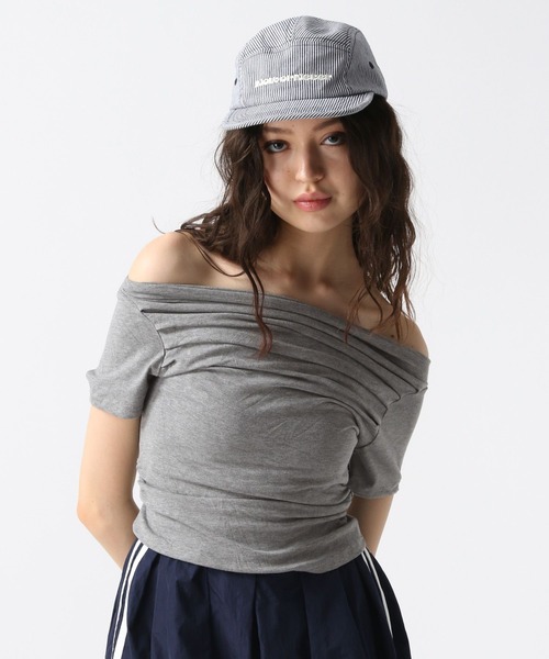 FOREVER 21（フォーエバー トゥエンティーワン）の「【2025SS】華奢見えオフショルドレープＴシャツ（Tシャツ/カットソー・レディース・ブラック/オフホワイト/グレー/ピンク・FREE）」の12枚目の写真