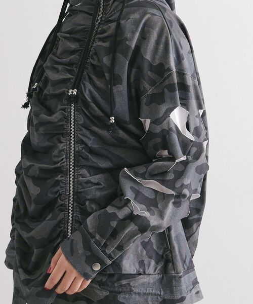 tk.TAKEO KIKUCHI（ティーケータケオキクチ）の「K’PJT by AOI 『Lightweight Parka』（パーカー・レディース・ブラック系/ブラック・66）」の20枚目の写真