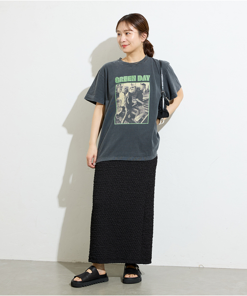 JOURNAL STANDARD（ジャーナルスタンダード）の「シャーリングフィットスカート（スカート・レディース・ホワイト/ブラック・FREE）」の3枚目の写真