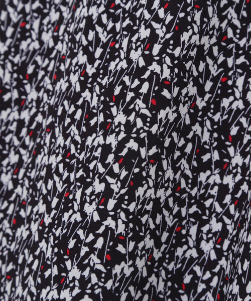 N.（N. Natural Beauty Basic）（エヌエヌナチュラルビューティーベーシック）の「【PS/低身長サイズ】フラワープリントAラインスカート（スカート・レディース・ホワイト系その他/ブラック系その他・MEDIUM/P/S）」の10枚目の写真