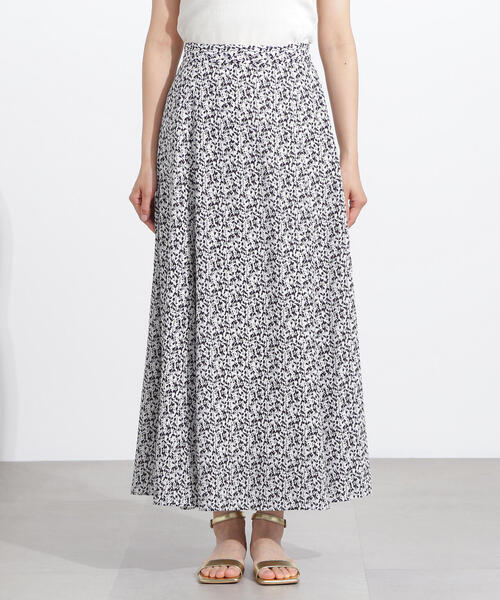 N.（N. Natural Beauty Basic）（エヌエヌナチュラルビューティーベーシック）の「【PS/低身長サイズ】フラワープリントAラインスカート（スカート・レディース・ホワイト系その他/ブラック系その他・MEDIUM/P/S）」の17枚目の写真