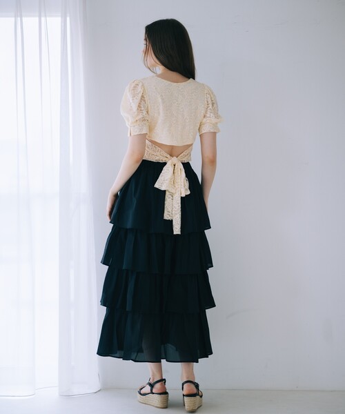 SELFIST(セルフィスト)の「バックリボンレースブラウス Vネック 夏服 フェミニン きれいめ(シャツ/ブラウス・レディース・ブラック/アイボリー・フリー)」の15枚目の写真
