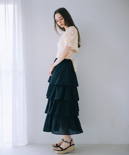 SELFIST(セルフィスト)の「バックリボンレースブラウス Vネック 夏服 フェミニン きれいめ(シャツ/ブラウス・レディース・ブラック/アイボリー・フリー)」の21枚目の写真