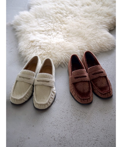 Ungrid(アングリッド)の「フェイクハラコローファー(ローファー・レディース・ベージュ/ブラウン・L/M/S)」の16枚目の写真