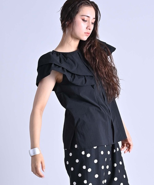 RAW FUDGE（ローファッジ）の「バルーンケープブラウス（シャツ/ブラウス・レディース・ブラック/オフホワイト/ブルー・M）」の9枚目の写真