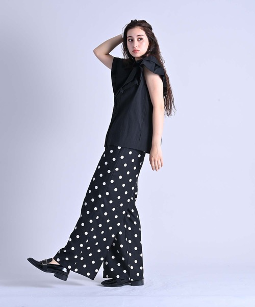 RAW FUDGE（ローファッジ）の「バルーンケープブラウス（シャツ/ブラウス・レディース・ブラック/オフホワイト/ブルー・M）」の11枚目の写真