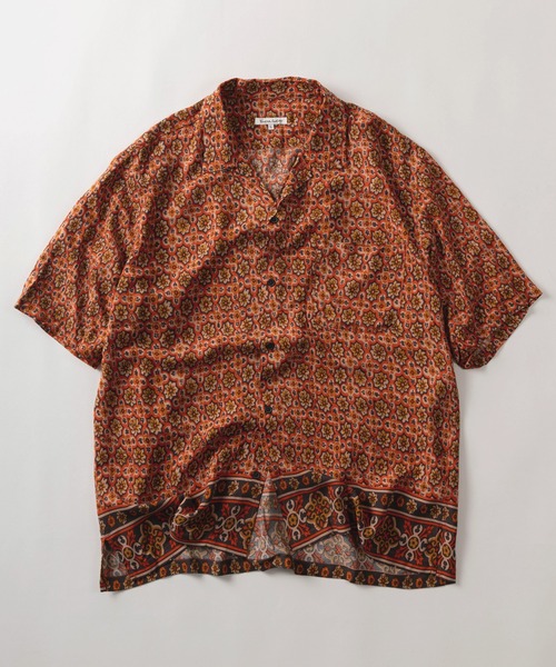 make a ray!(メイク ア レイ!)の「【78】とろみドレープ 総柄プリント オープンカラー 半袖シャツ/オーバーサイズ/ユニセックス(シャツ/ブラウス・メンズ・アイボリー/ブラック系その他/オレンジ/グリーン/ブラック系その他2/ライトブルー/ブラック/ホワイト/ネイビー/レッド/サックスブルー・M/L/XL)」の11枚目の写真