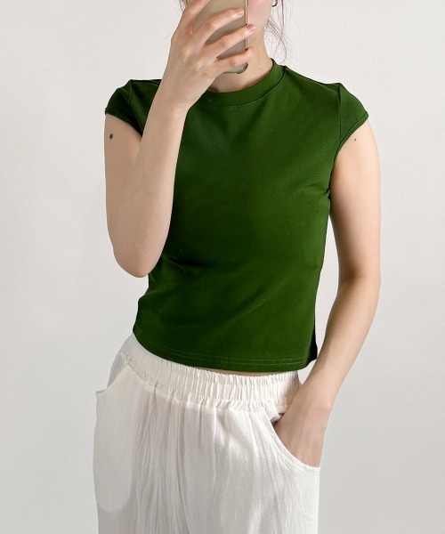 NANAHACHI(ナナハチ)の「スーパースリムフィット 半袖Tシャツ(Tシャツ/カットソー・レディース・レッド/ライム/グリーン/キャメル/ブラック/ブラウン/ホワイト・FREE)」の17枚目の写真