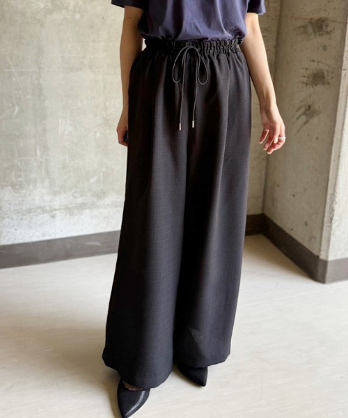 リネンライクイージーパンツ（その他パンツ）｜TRIANGLE PALETTE