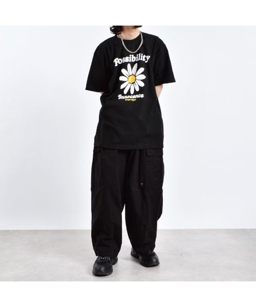 MODISH GAZE（モディシュガゼ）の「【MODISH GAZE】デイジープリントTシャツ  半袖 Possibility（Tシャツ/カットソー・メンズ・ブラック/ネイビー/ホワイト・MEDIUM/LARGE/X-LARGE）」の19枚目の写真