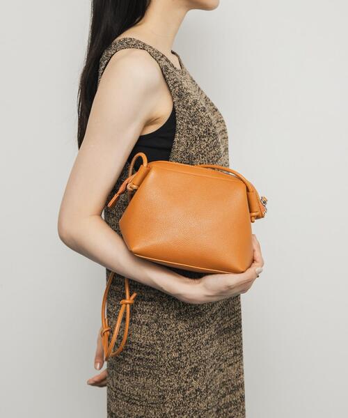 KBF（ケイビーエフ）の「ガマグチミニBAG（ショルダーバッグ・レディース・ブラック/キャメル・ONE）」の20枚目の写真