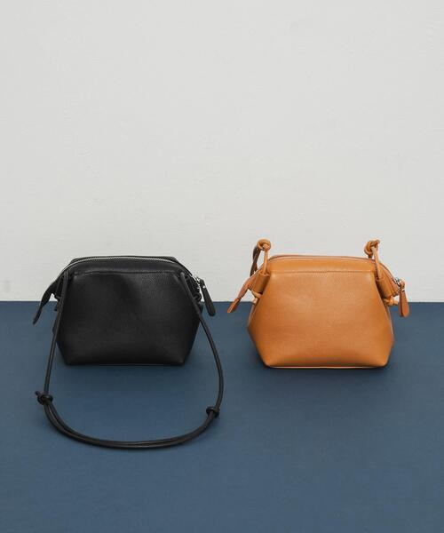 KBF（ケイビーエフ）の「ガマグチミニBAG（ショルダーバッグ・レディース・ブラック/キャメル・ONE）」の5枚目の写真