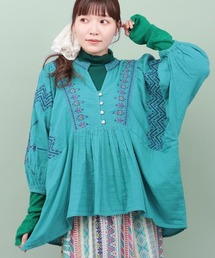 Rico フェズ刺繍モチーフブラウス