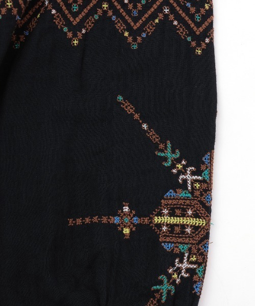 チチカカ（チチカカ）の「Rico フェズ刺繍モチーフブラウス（シャツ/ブラウス・レディース・ブラック/ブルーグリーン/ホワイト・FREE）」の18枚目の写真