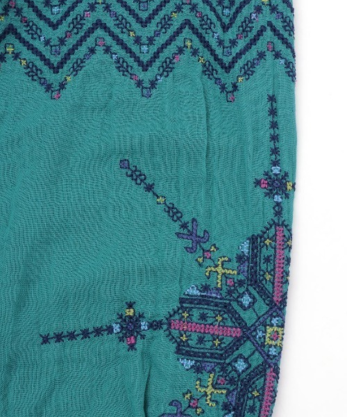 チチカカ（チチカカ）の「Rico フェズ刺繍モチーフブラウス（シャツ/ブラウス・レディース・ブラック/ブルーグリーン/ホワイト・FREE）」の19枚目の写真