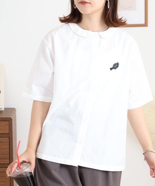 Emago(イマゴ)の「EMAGO 2WAY木とトリ刺繍シャツ(シャツ/ブラウス・レディース・ネイビー/チャコールグレー/ホワイト・FREE)」の10枚目の写真