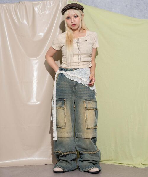 dispark（ディスパーク）の「DISPARK/ブローチ付きレースアップT（Tシャツ/カットソー・レディース・ベージュ/ホワイト・FREE）」の13枚目の写真