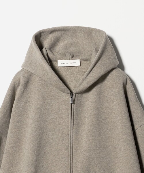 ミニマル【FOG】Essentials フリース ジップアップ パーカー FEAR OF GOD ESSENTIALS＞フリース ジップアップ フーディー
