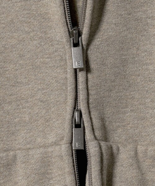 ミニマル【FOG】Essentials フリース ジップアップ パーカー FEAR OF GOD ESSENTIALS＞フリース ジップアップ フーディー