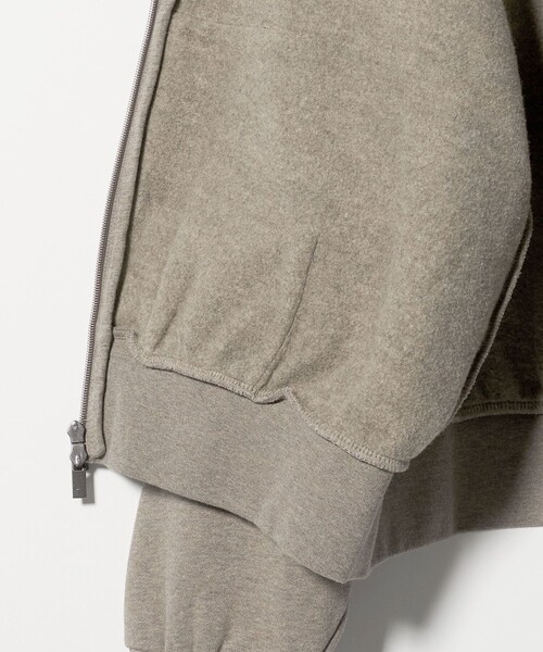 FEAR OF GOD ESSENTIALS＞フリース ジップアップ フーディー