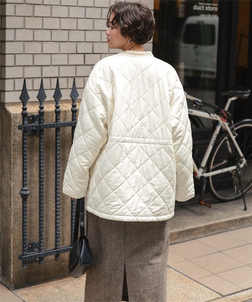 titivate（ティティベイト）の「ウエストドローストリングキルティングジャケット（ダウンジャケット/コート・レディース・アイボリー/ブラック/ライトピンク/カーキ・S/L/M）」の9枚目の写真