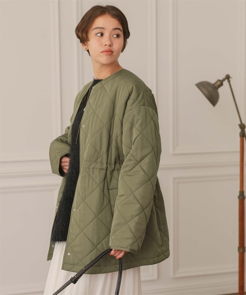 titivate（ティティベイト）の「ウエストドローストリングキルティングジャケット（ダウンジャケット/コート・レディース・アイボリー/ブラック/ライトピンク/カーキ・S/L/M）」の22枚目の写真