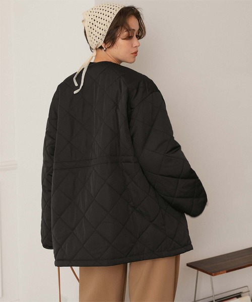 titivate（ティティベイト）の「ウエストドローストリングキルティングジャケット（ダウンジャケット/コート・レディース・アイボリー/ブラック/ライトピンク/カーキ・S/L/M）」の16枚目の写真