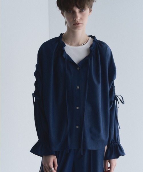 Muel Chic（ミュエルシック）の「Dali soft denim shirt ダリソフトデニムシャツ（シャツ/ブラウス・レディース・ブラック/ライトインディゴブルー/ダークインディゴブルー・FREE）」の8枚目の写真