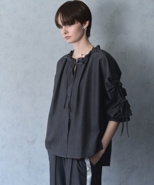 Muel Chic（ミュエルシック）の「Dali soft denim shirt ダリソフトデニムシャツ（シャツ/ブラウス・レディース・ブラック/ライトインディゴブルー/ダークインディゴブルー・FREE）」の22枚目の写真