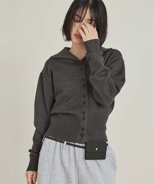 miette（ミエット）の「ダブルボタンカーディガン（カーディガン/ボレロ・レディース・チャコール/ブラウン/レッド/ライトブルー・M/S）」の7枚目の写真