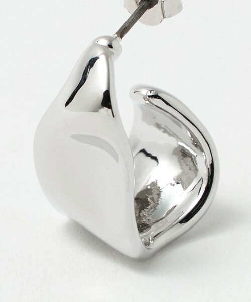 green label relaxing（グリーンレーベルリラクシング）の「プレート フープ ピアス（ピアス（両耳用）・レディース・シルバー/ゴールド・FREE）」の9枚目の写真