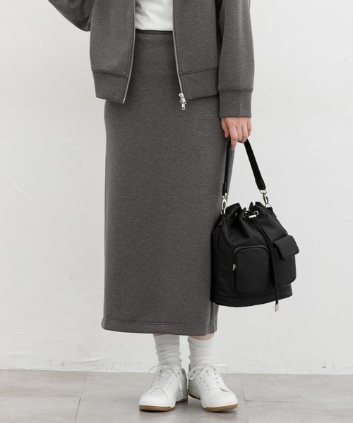 Honeys（ハニーズ）の「ナロースカート（スカート・レディース・モカ/ネイビー/グレイッシュベージュ/ブラック/ヘザーチャコール・3L/S/M/LL/L）」の13枚目の写真