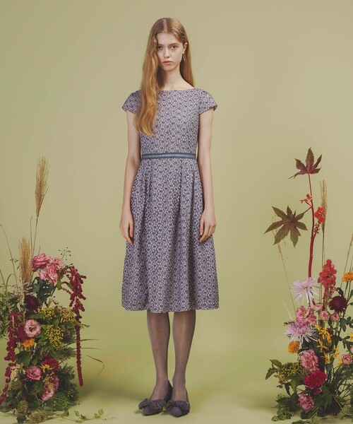 TOCCA（トッカ）の「MEMORY OF LACE ドレス（ワンピース・レディース・ピンク系7/ネイビー系7/スカイブルー系7・00/6/4/2/0）」の14枚目の写真