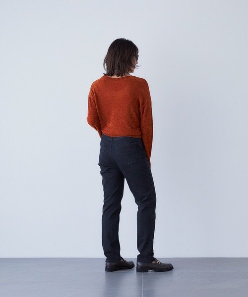 YANUK(ヤヌーク)の「ボーイズテーパード"ANN"(デニムパンツ・レディース・ブラック・21inch/22inch/23inch/24inch/25inch/26inch/27inch)」の3枚目の写真