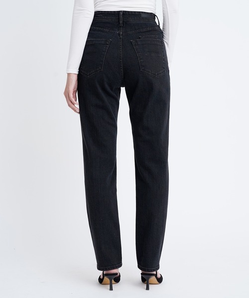 YANUK(ヤヌーク)の「ボーイズテーパード"ANN"(デニムパンツ・レディース・ブラック・21inch/22inch/23inch/24inch/25inch/26inch/27inch)」の6枚目の写真