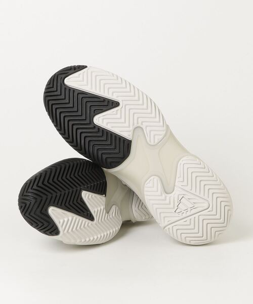 Y-3（ワイスリー）の「Barricade 13 M Y-3（スニーカー・メンズ・グレー系その他・29.0cm/27.5cm/28.5cm/25.0cm/26.0cm/27.0cm/28.0cm/24.5cm/25.5cm/26.5cm）」の3枚目の写真