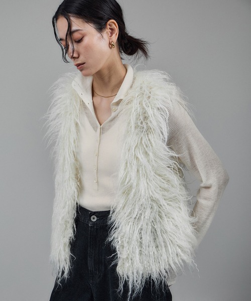 SALON adam et rope'(サロン アダム エ ロペ)の「リブニット2WAYタートルネックプルオーバー(ニット/セーター・レディース・グレー/オフホワイト/ブラック・FREE)」の6枚目の写真