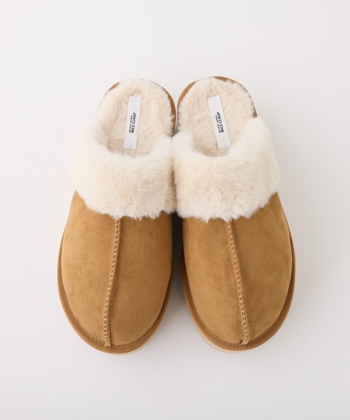 one after another NICE CLAUP（ワンアフターアナザーナイスクラップ）の「2wayフェイクムートンサボ（サンダル・レディース・キャメル/ブラック/オフホワイト・S/L/M）」の9枚目の写真