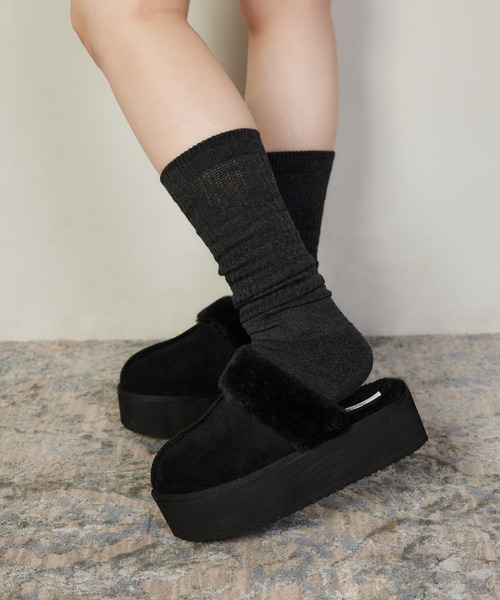 one after another NICE CLAUP（ワンアフターアナザーナイスクラップ）の「2wayフェイクムートンサボ（サンダル・レディース・キャメル/ブラック/オフホワイト・S/L/M）」の21枚目の写真