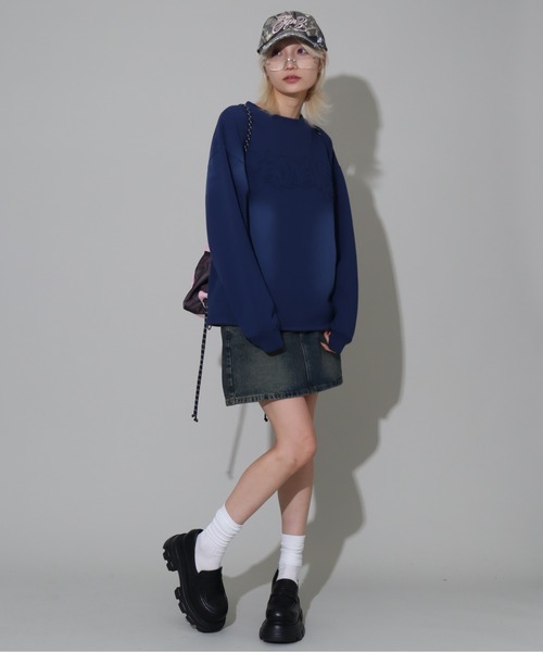 SEQUENZ(シークエンズ)の「【SEQUENZ/シークエンズ】vintage finishing logo sweatshirt/別注 ヴィンテージライクフェード加工 クルーネックスウェット(スウェット・メンズ・ダークブラウン/ブラック/ピンク/ダークネイビー・L/M/S)」の11枚目の写真